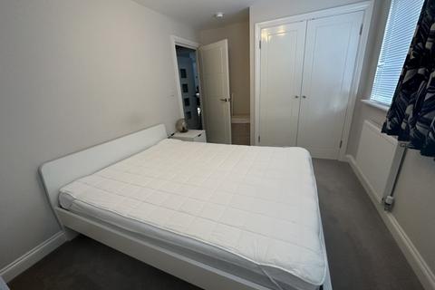 2 bedroom apartment to rent, Crossley Court, Town Centre