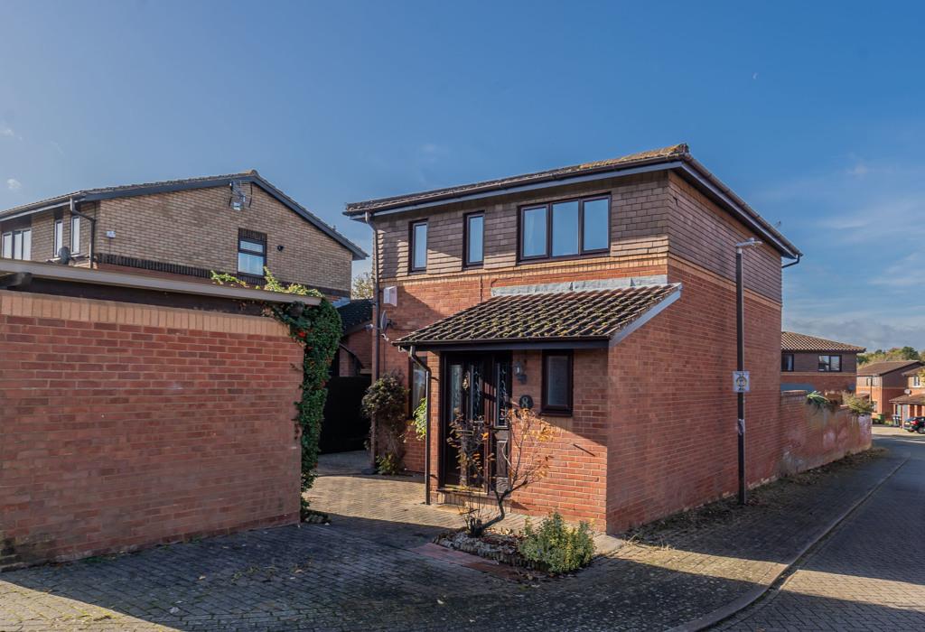 Sandywell Drive,Downhead Park, Milton Keynes, Buckinghamshire, MK15 3
