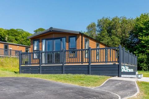 2 bedroom lodge for sale - Plas Isaf Lodge Retreat, Caerwys Hill CH7