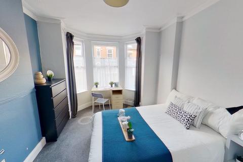 undefined, 54 Balfour Road, Lenton, Nottingham, NG7 1NZ