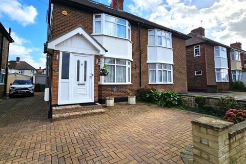 3 bedroom semi-detached house for sale - Edgware, Middlesex HA8