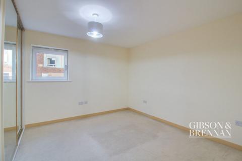 201 Cherrydown East, Basildon, SS16 5GL