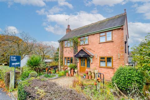 14a Castle Street, Astwood Bank, Redditch, B96 6DP