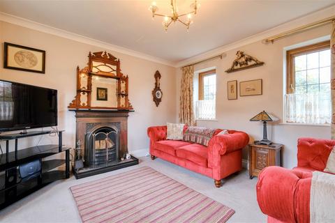 14a Castle Street, Astwood Bank, Redditch, B96 6DP