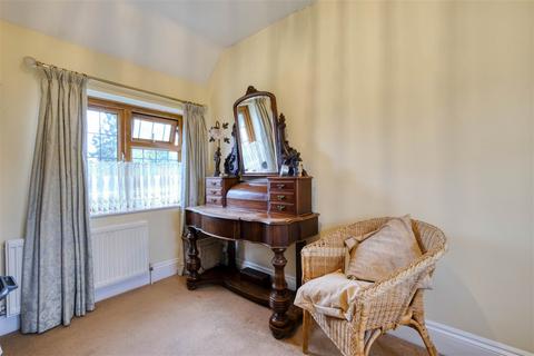 14a Castle Street, Astwood Bank, Redditch, B96 6DP