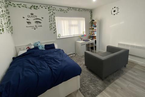 1 bedroom flat for sale - 8 Cardigan Gardens, 16-18 Cardigan Street, Luton, Bedfordshire, LU1 1RR