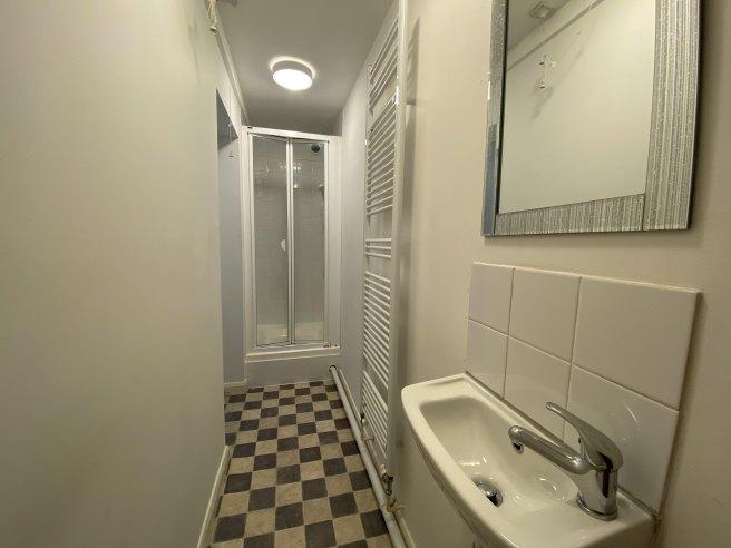 Hillside-avenue-ct2-8ez-946491