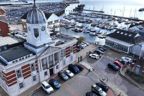 Office to rent - Town Quay, Southampton, Hampshire, SO14