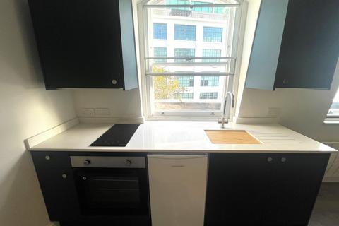 Flat to rent, Mornington Crescent, Camden, NW1
