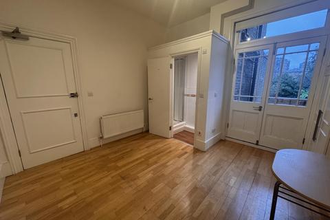 1 bedroom flat to rent, Alexandra Grove, Finsbury Park, N4
