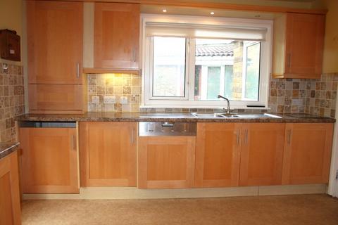 3 bedroom detached house to rent, Kinver Close, Plymouth PL6