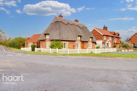 4 bedroom detached house for sale, West Rasen, Market Rasen