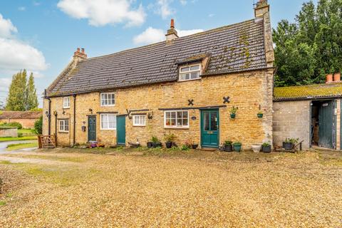 5 bedroom cottage for sale - 43 & 45 High Street, Morton, Bourne, Lincolnshire, PE10
