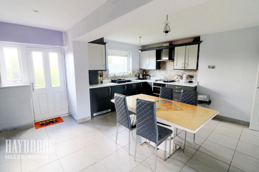 Walshaw Road, Sheffield 3 bed semidetached house for sale £280,000