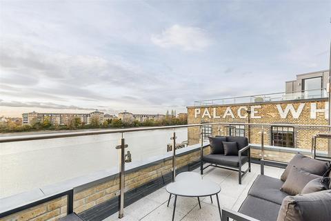 3 bedroom townhouse for sale, London W6