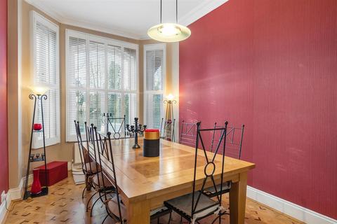 3 Helena Road, London, W5 2RA