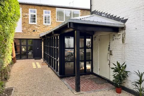 3 bedroom end of terrace house for sale, London W6