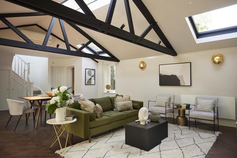 3 bedroom end of terrace house for sale, London W6