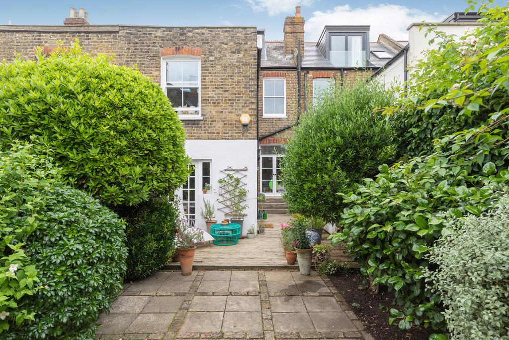 London W4 4 bed terraced house for sale £1,250,000