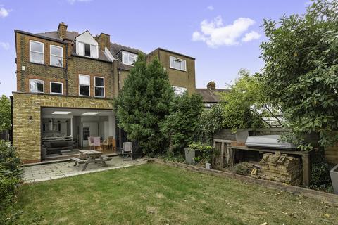 26 Messaline Avenue, London, W3 6JX