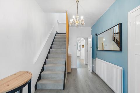 204 Spring Grove Road, Isleworth, TW7 4BG