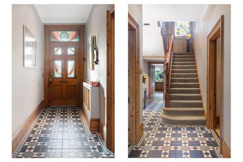 51 Madeley Road, London, W5 2LS