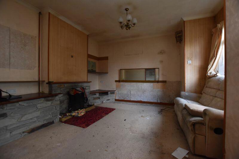 Pit Lane, Higher Fraddon, St. Columb, Cornwall, TR9 6LG 4 bed bungalow