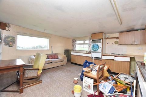 Zonta Pit Lane, Higher Fraddon, St Columb, TR9 6LG