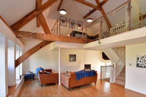 3 bedroom barn conversion for sale - Chillerton, Isle of Wight