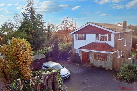 3 bedroom detached house for sale - Ghyll Road, Heathfield, East Sussex