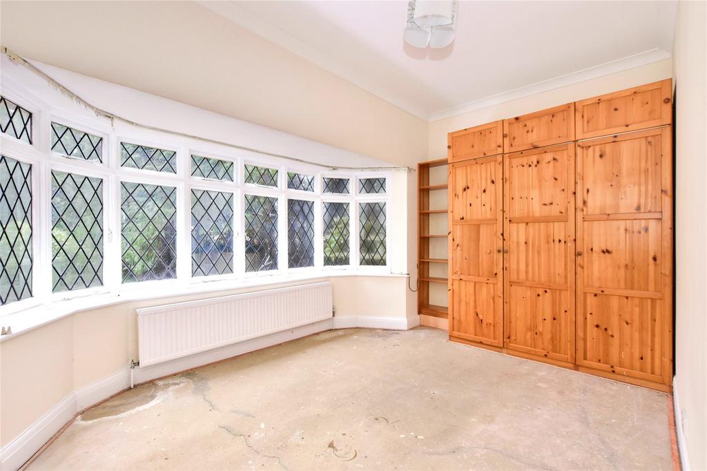 Summerhouse Lane, Round Bush, Aldenham, Watford, Hertfordshire, WD25 6 bed detached house for