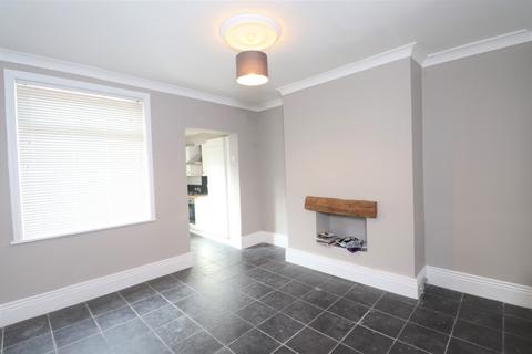 3 bedroom house to rent, Aston View, Leeds, West Yorkshire, LS13