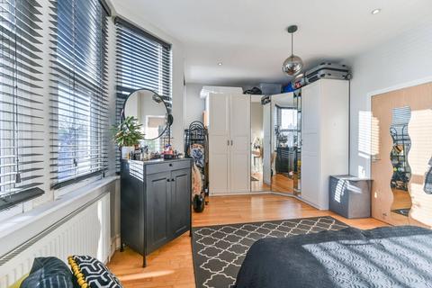 2 bedroom flat for sale - Holmesdale Road, South Norwood, London, SE25