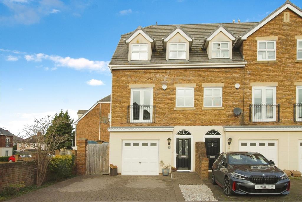 Castlefields, Rhuddlan, LL18 5RJ 3 bed end of terrace house for sale