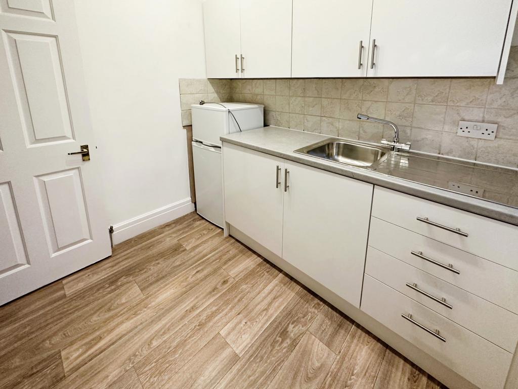 Picture No. 09