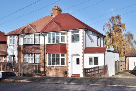 10 Chatham Avenue, Bromley, BR2 7QD