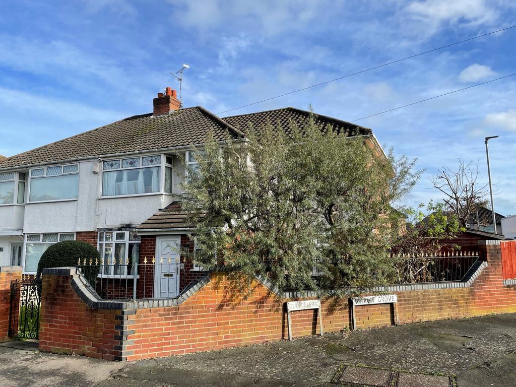 Maple Grove, Whitby, Ellesmere Port, Cheshire, CH66 5 bed semidetached