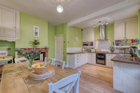 54 Dunsmore Road, Hall Green, Birmingham, B28 8EB