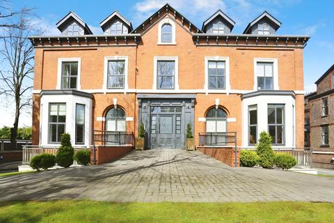 3 bedroom flat to rent, The Beeches, West Didsbury, Manchester, M20