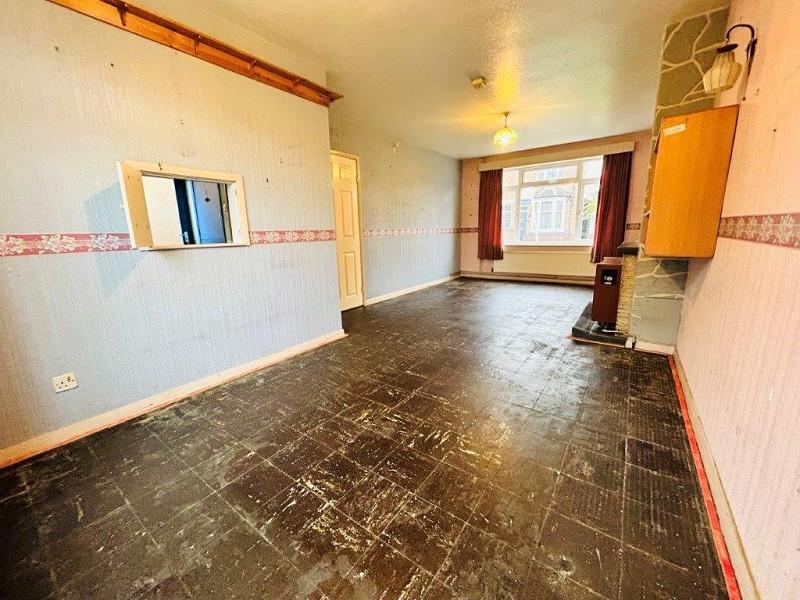 Wellington St, Syston, Leicestershire. LE7 2LG 3 bed semidetached