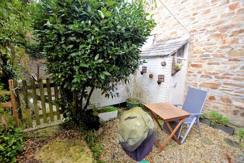 2 bedroom cottage to rent, Penkneck Terrace, Lostwithiel, PL22