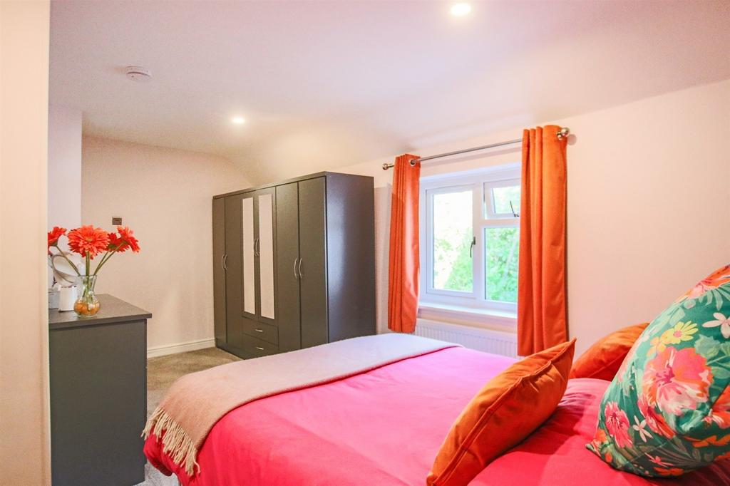 Pipers Field, Ridgewood, Uckfield... 3 bed semidetached house for sale