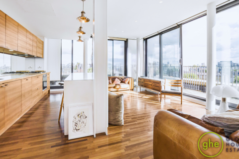 1 bedroom flat for sale, The Jam Factory, Green Walk, London