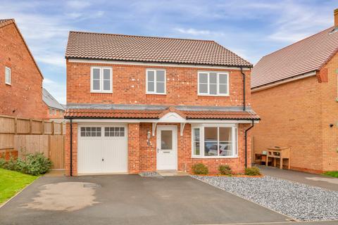 4 bedroom detached house for sale, Grebe Drive, Melton Mowbray, LE13