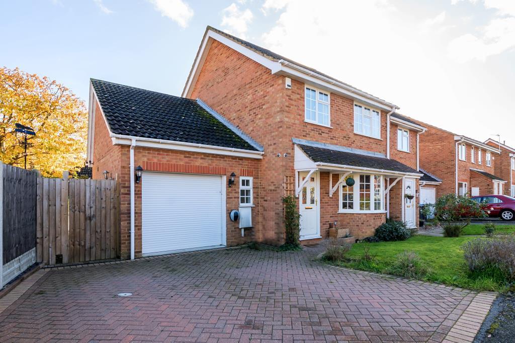 Eliot Close, Newport Pagnell, MK16 4 bed semidetached house for sale