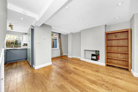 2 bedroom flat to rent - Thorne Road, London SW8