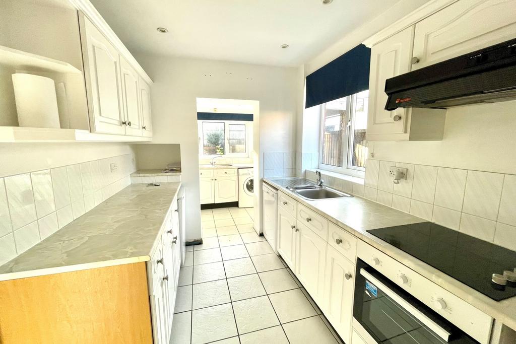 1 Bridge Road KITCHEN