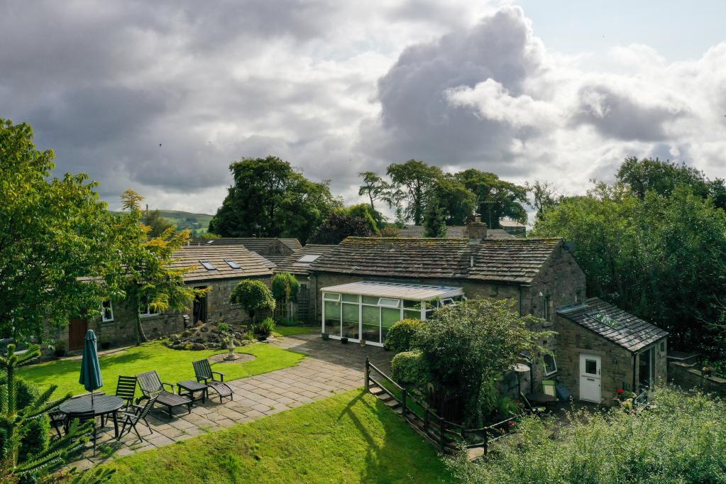 The Old Sawmill & Annexe, Rathmell, Settle, North Yorkshire, BD24 4 bed