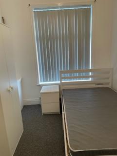 3 bedroom house share to rent, Mackenzie Road, Salford M7