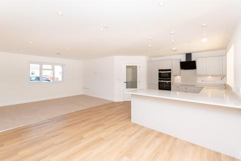 undefined, Talwrn, Llangefni, Isle Of Anglesey, LL77